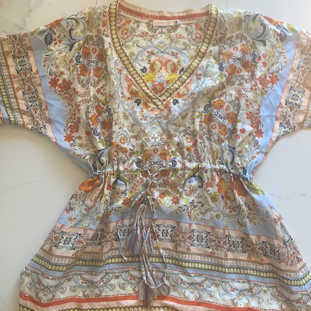 Johnny Was light weight waist tie silk floral top